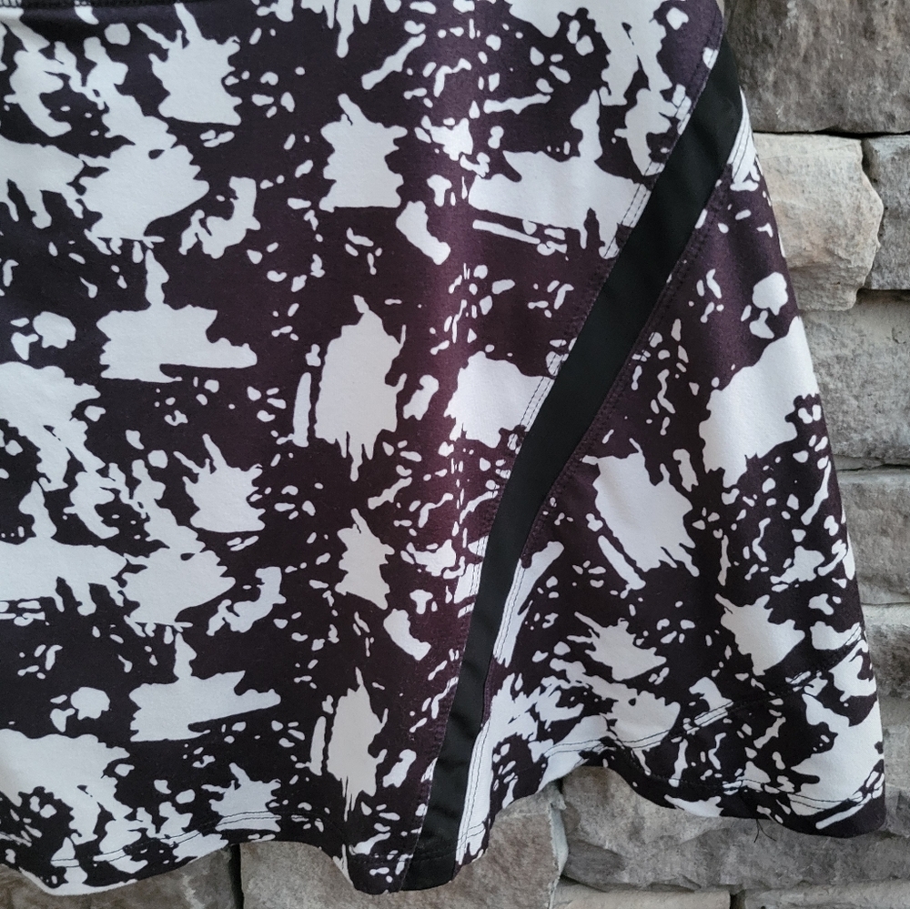 Skort - Picture 2 of 8